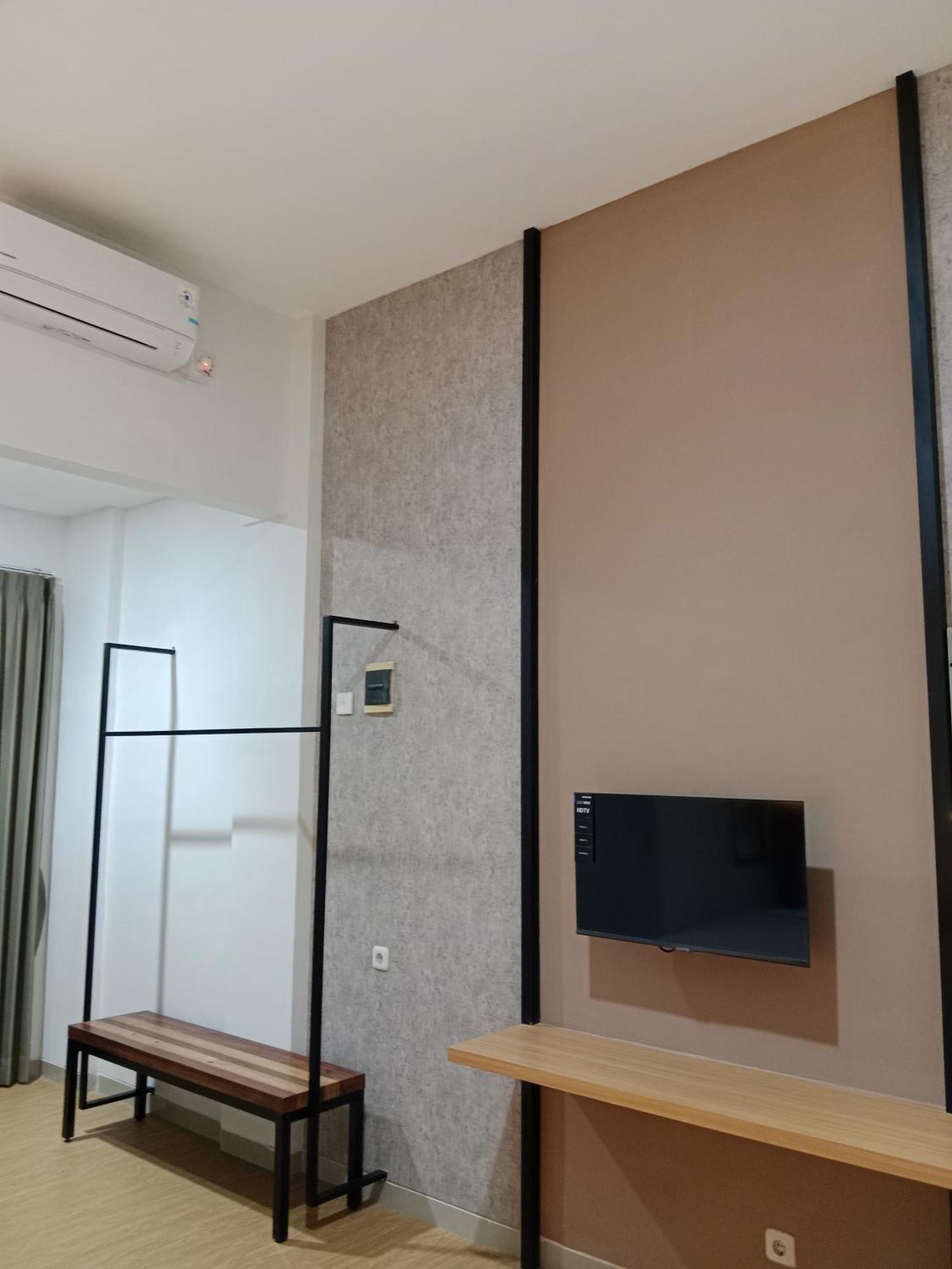 Andita Syariah Hotel Surabaya Exterior foto